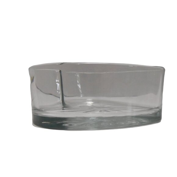 Glass Heart Shaped Bowl,Candy Dish 6"x5.5"x2.5" - Picture 3 of 6